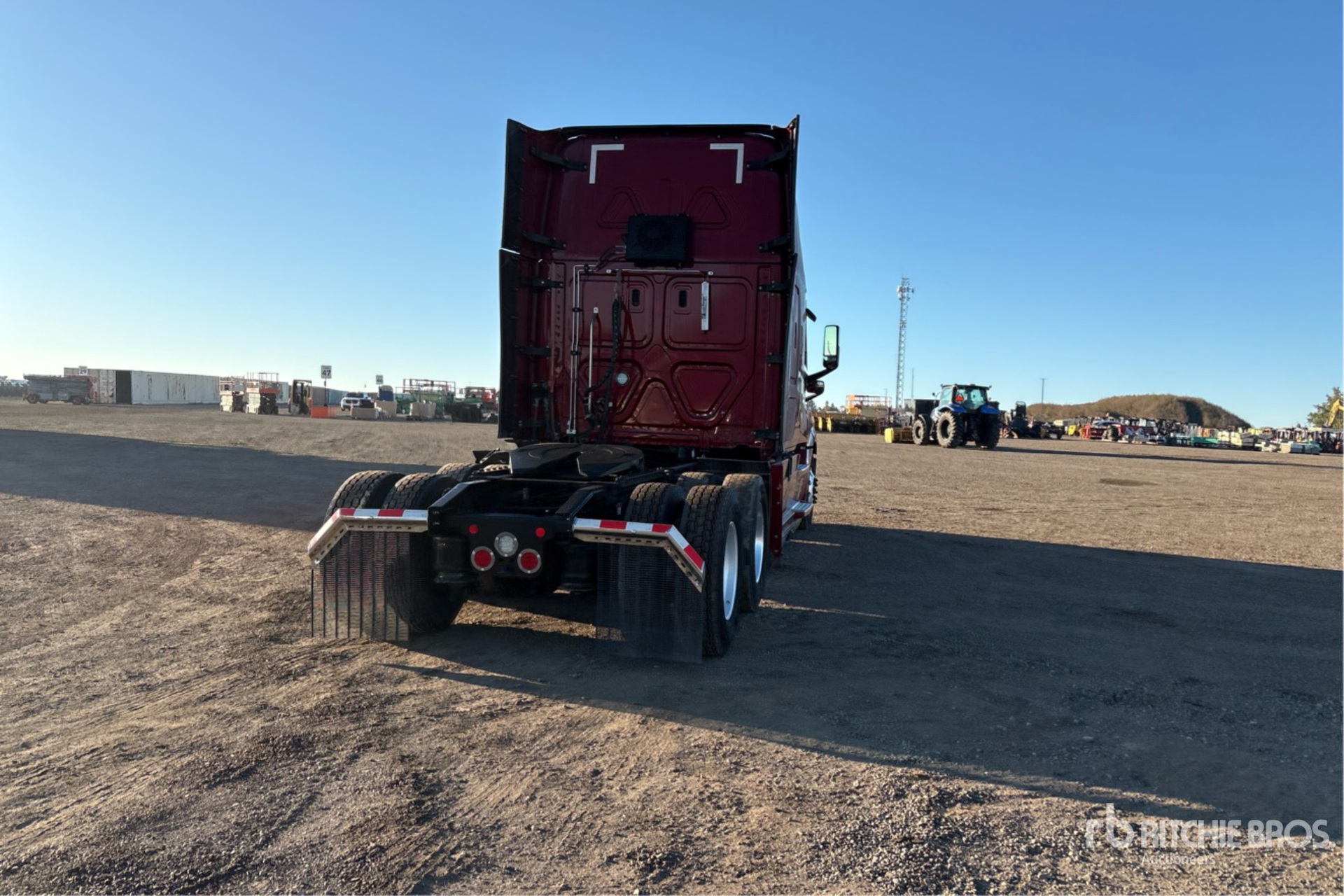 2023 Freightliner CASCADIA 126