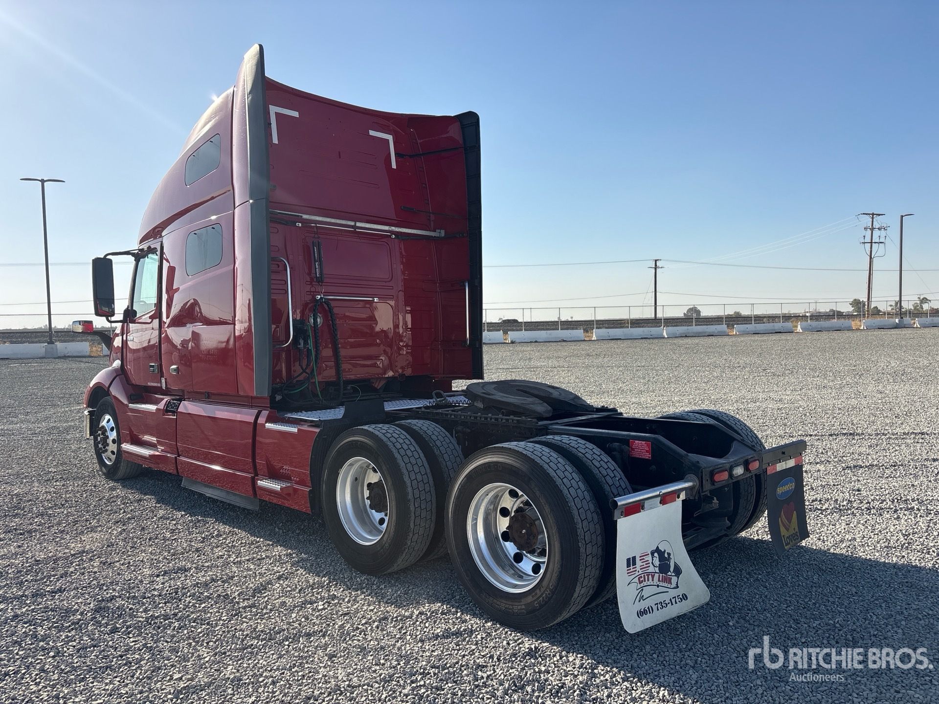 2020 Volvo VNL