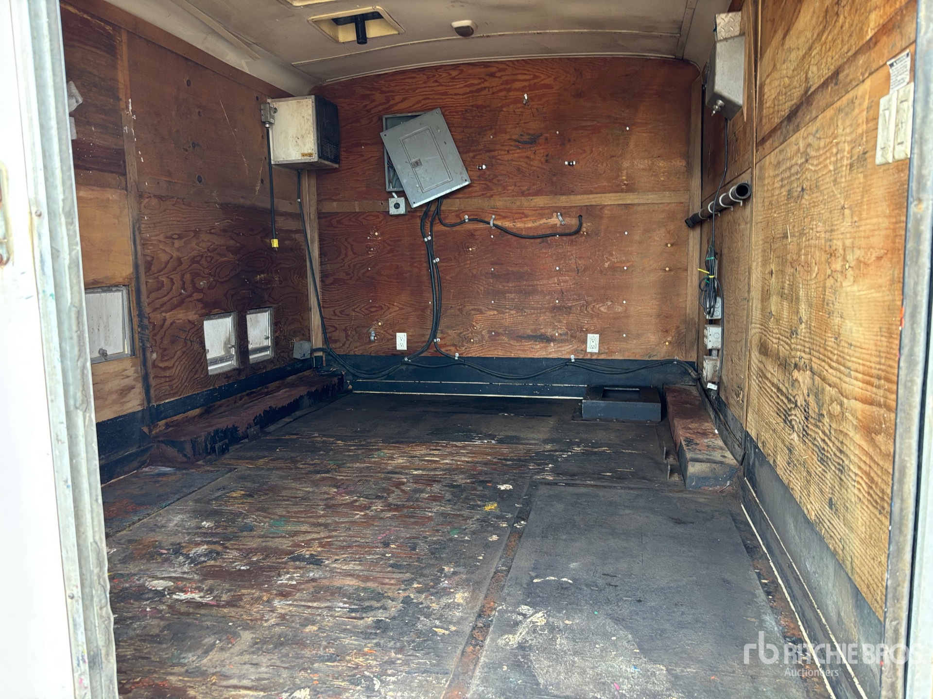 2013 Cargo Mate 22 FT T/A
