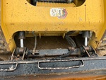 Hydraulics with Bucket Tilt Cylinders