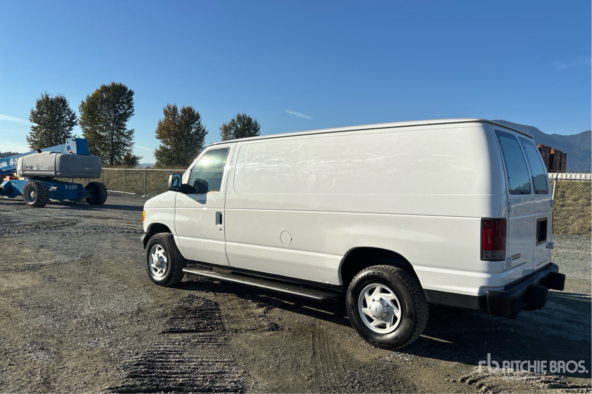 2006 Ford E-250