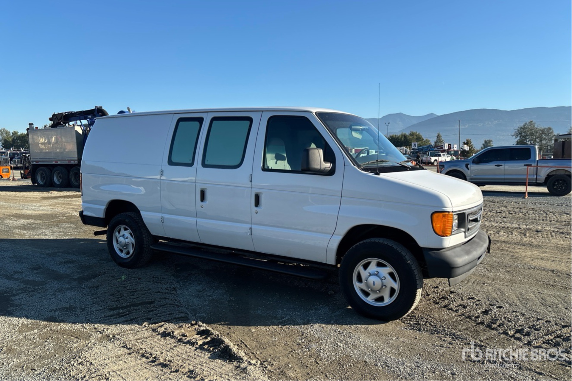 2006 Ford E-250