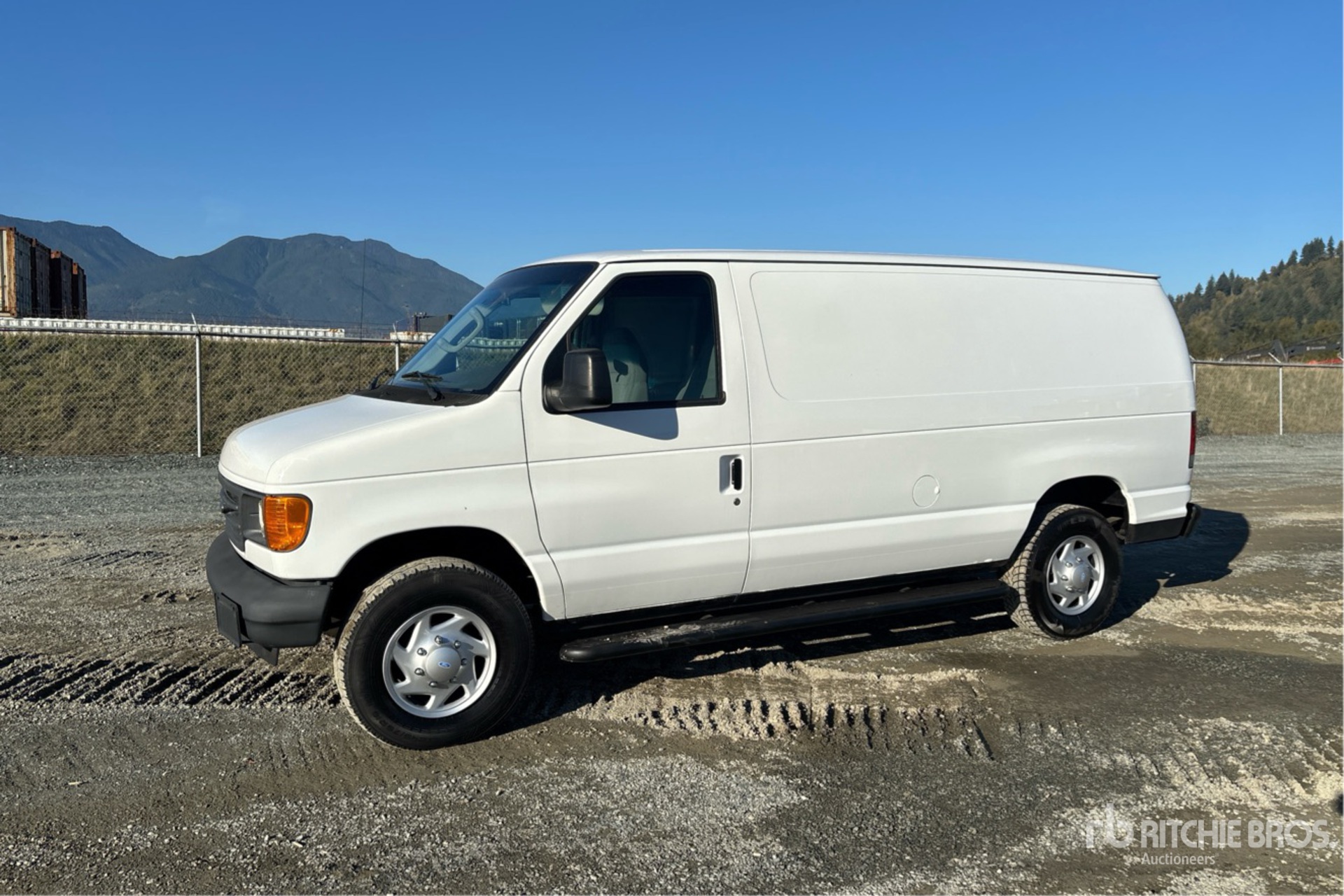 2006 Ford E-250
