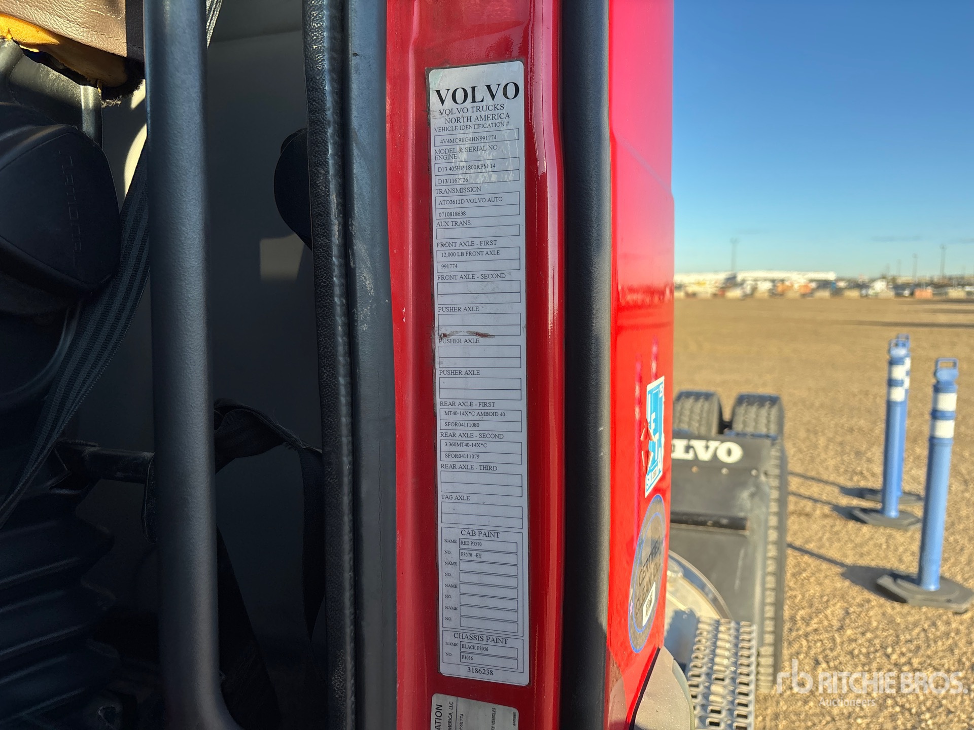 2017 Volvo VNM
