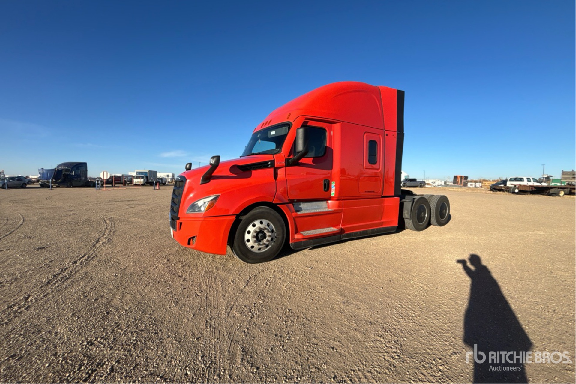 2022 Freightliner CASCADIA 126