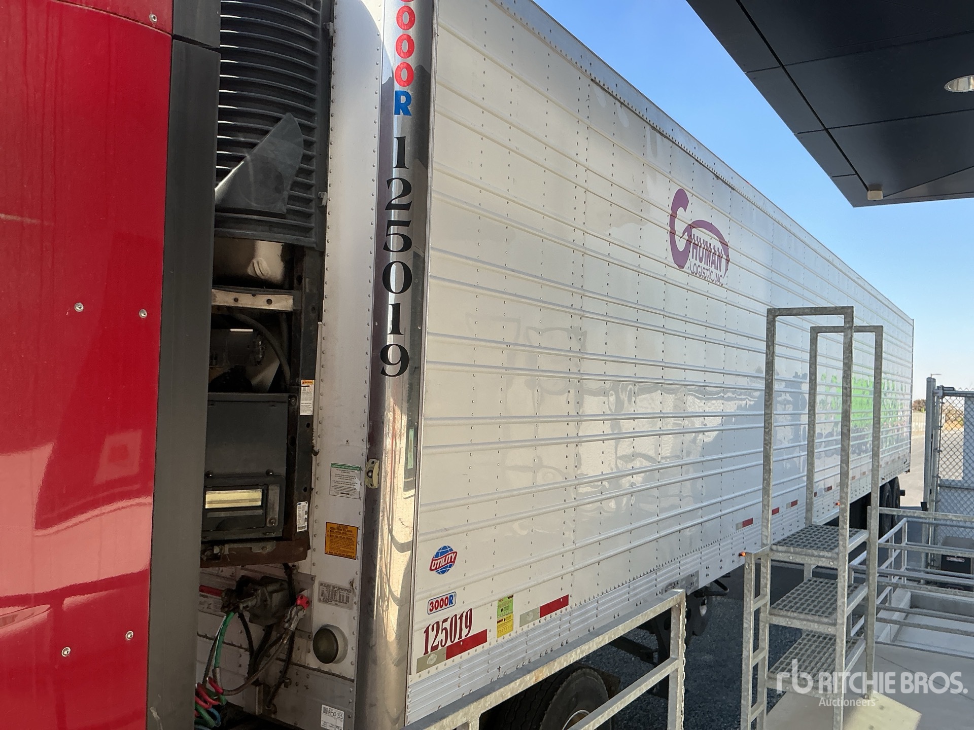 2021 Utility 3000R