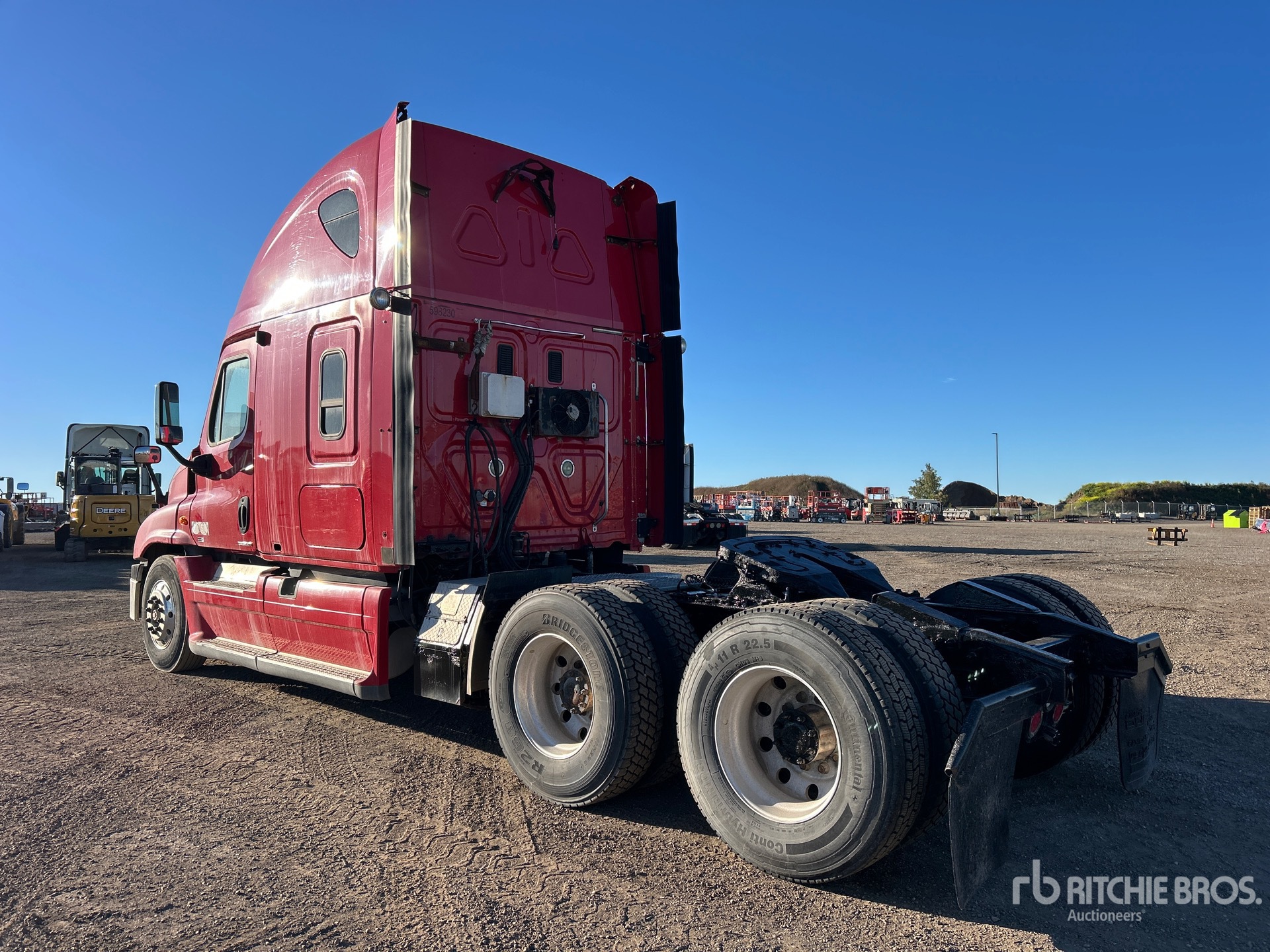 2011 Freightliner CASCADIA 125
