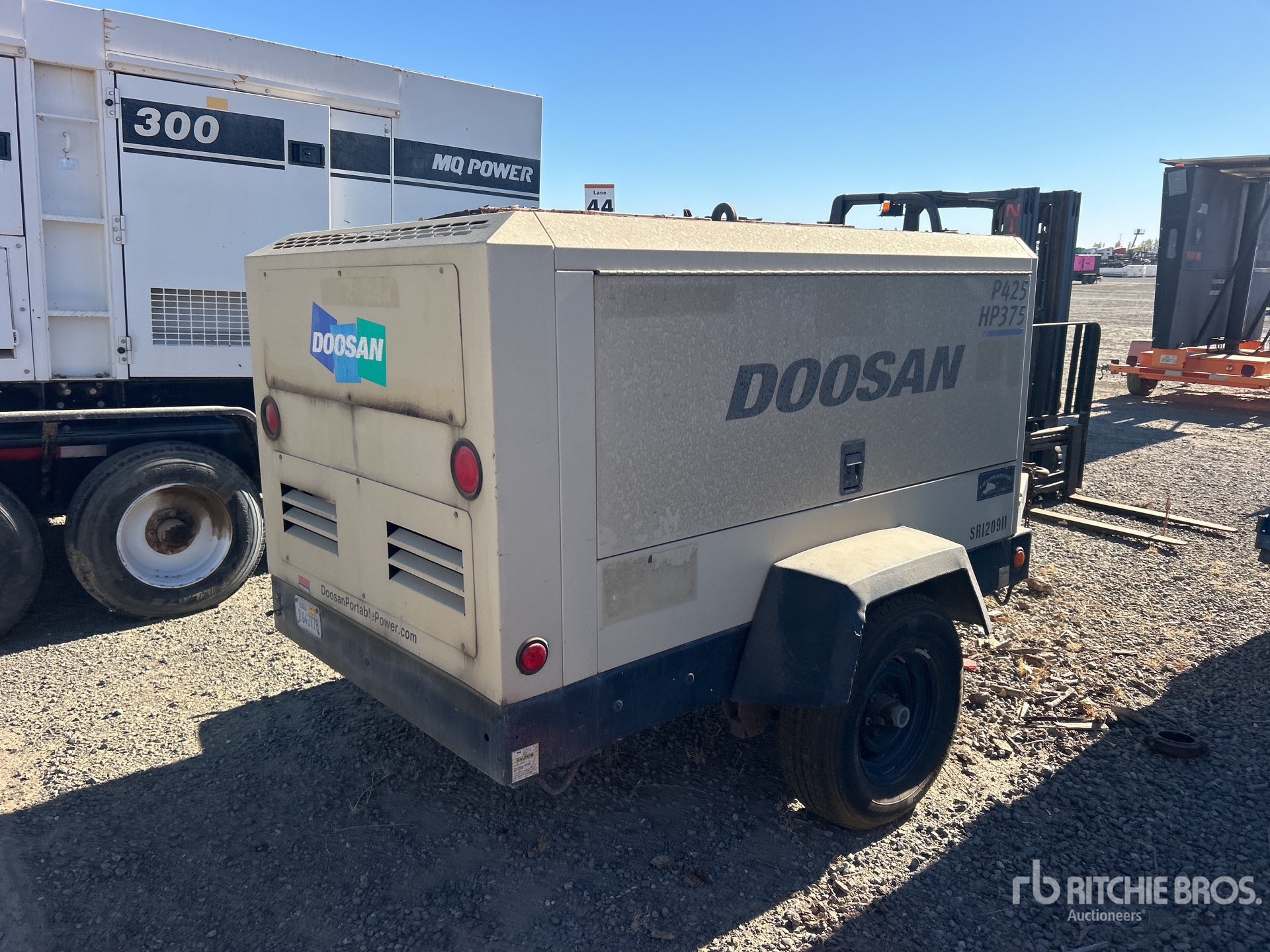 Doosan Portable Power HP375