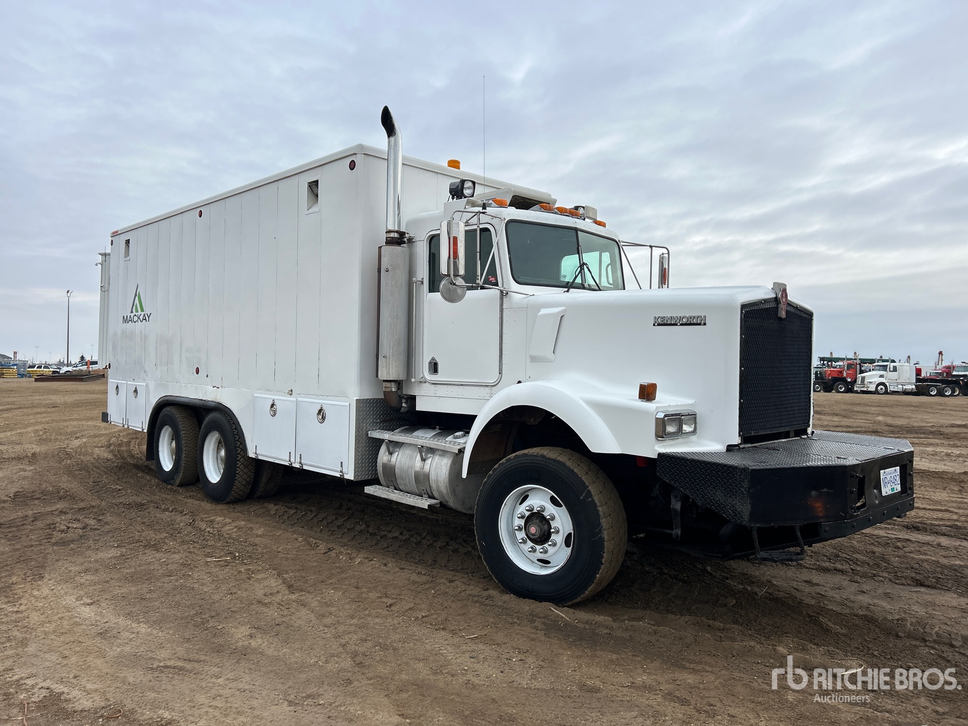 2001 Kenworth C500