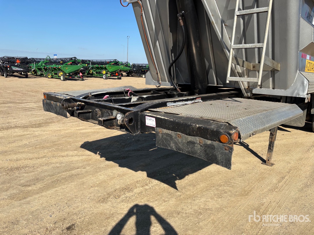 2011 Arnes 31 FT TRI/A