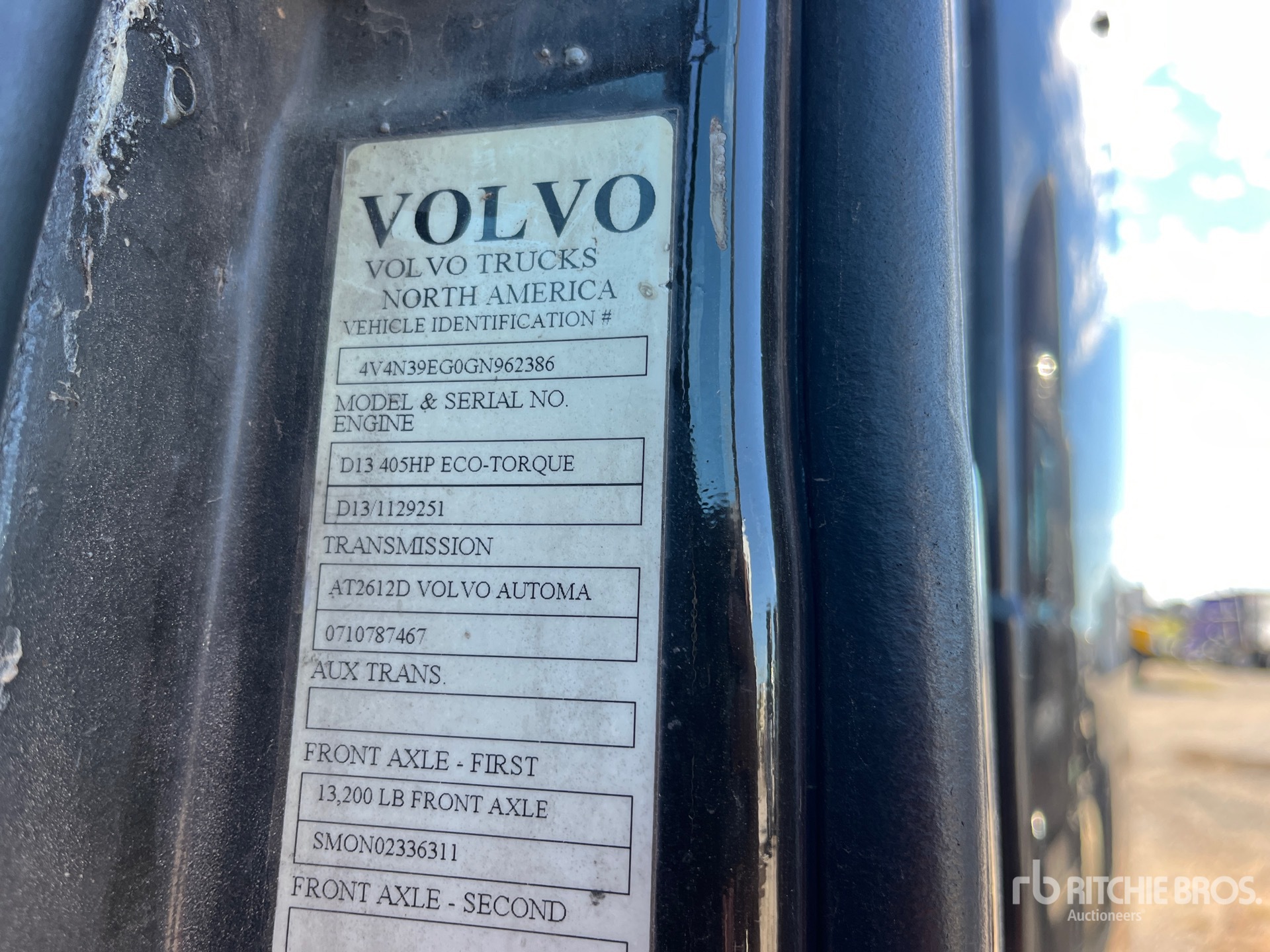 2016 Volvo VNL