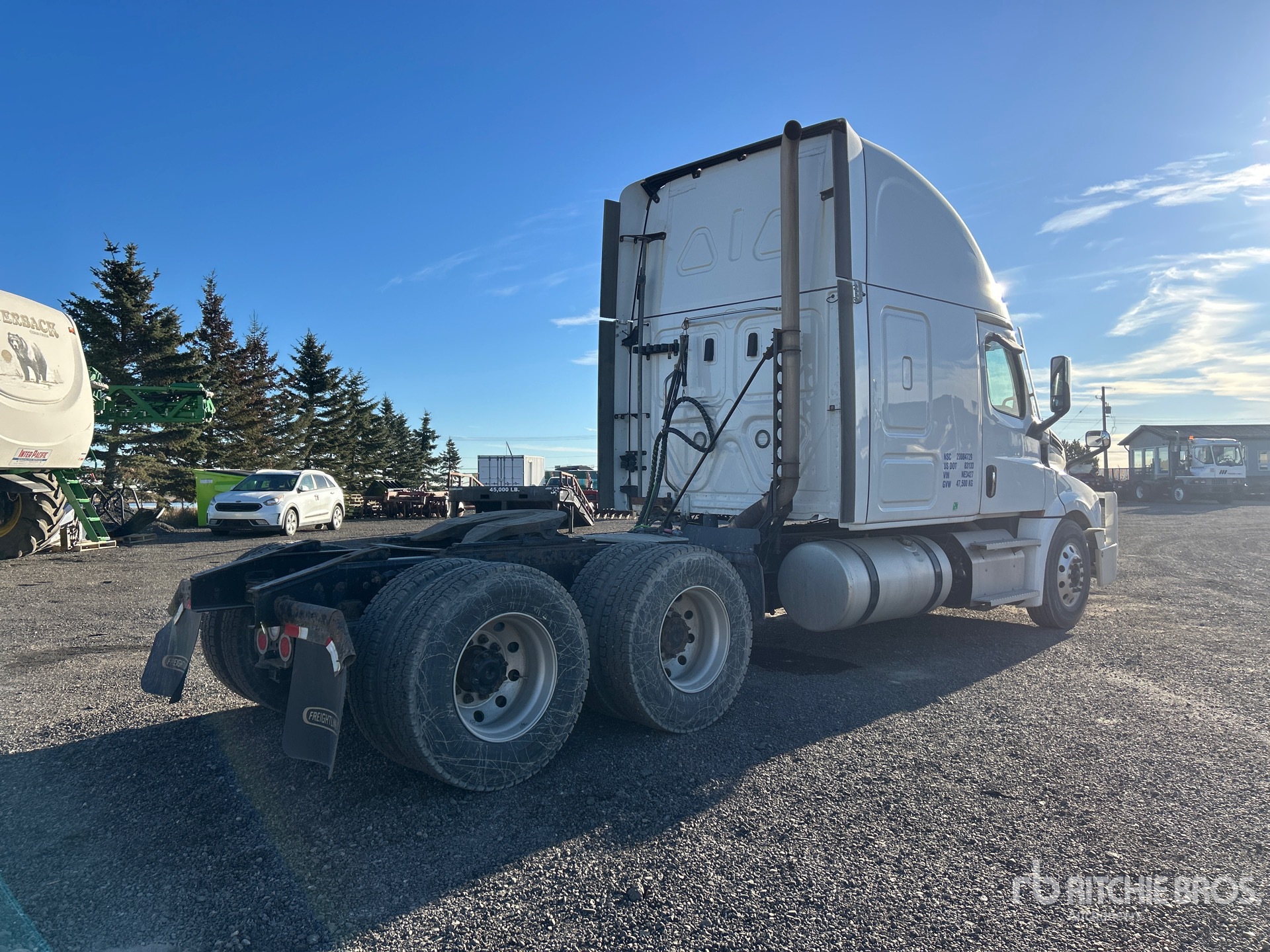 2022 Freightliner CASCADIA 126