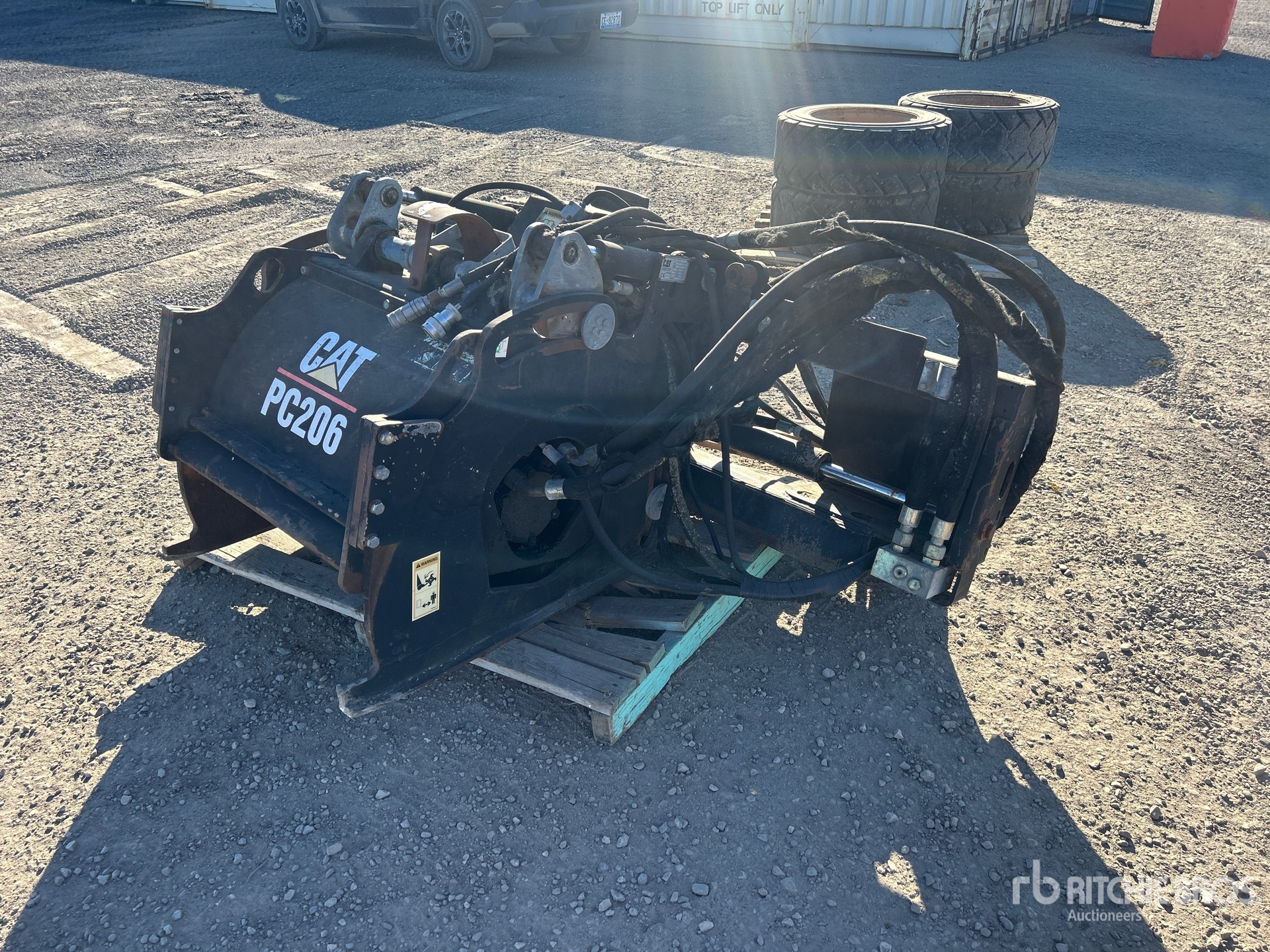 Photo of Caterpillar PC206