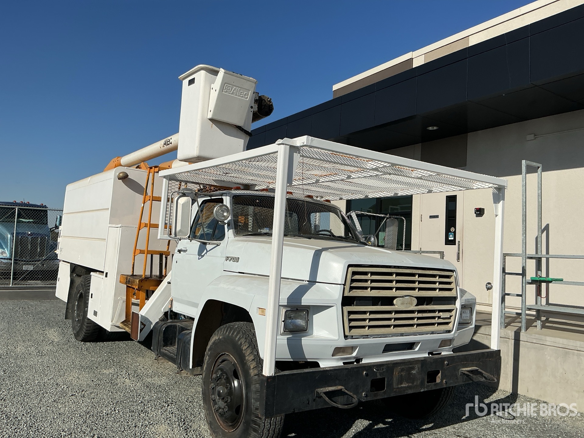 1988 Ford F-700