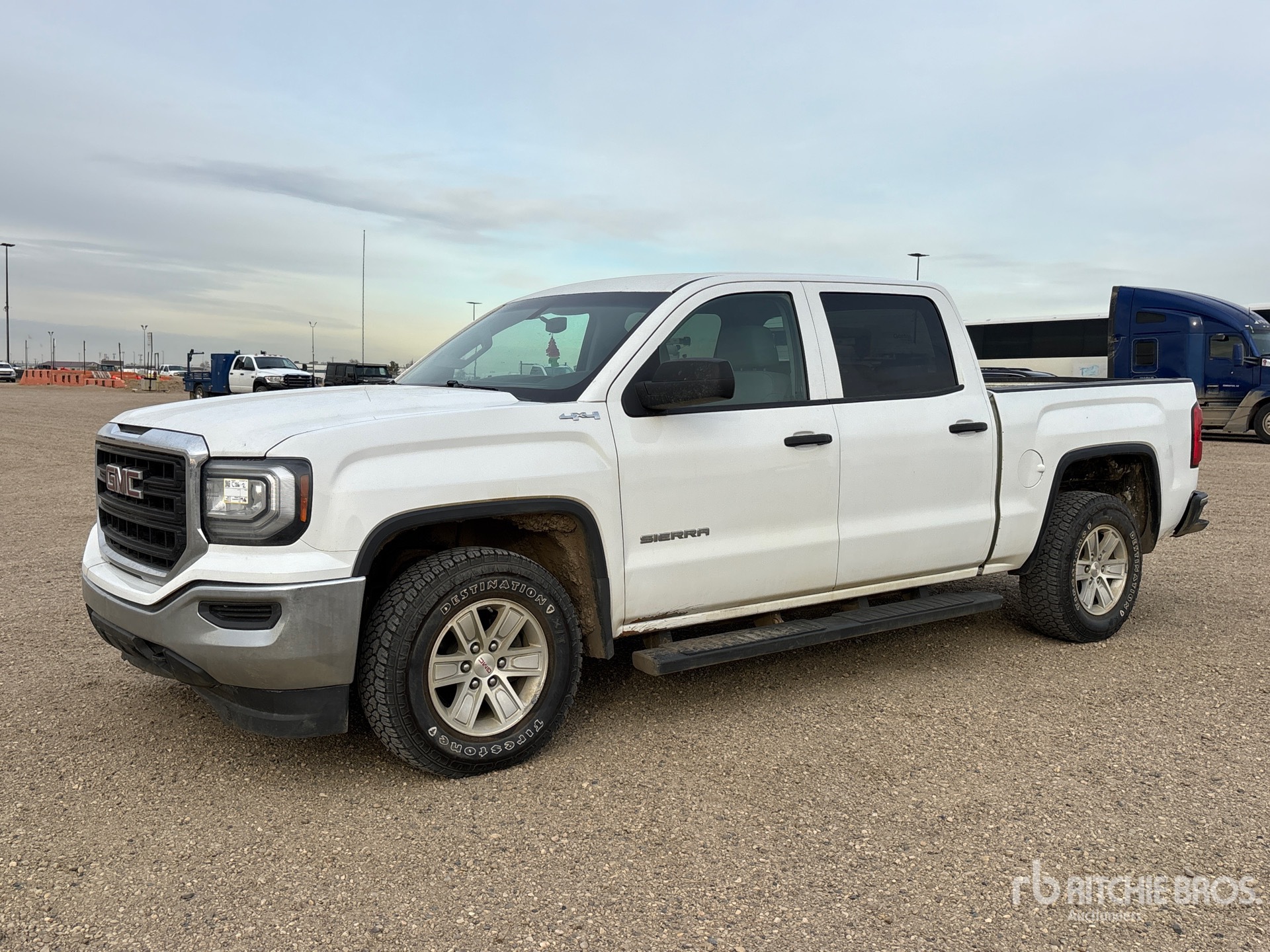 Photo of 2018 GMC SIERRA 1500