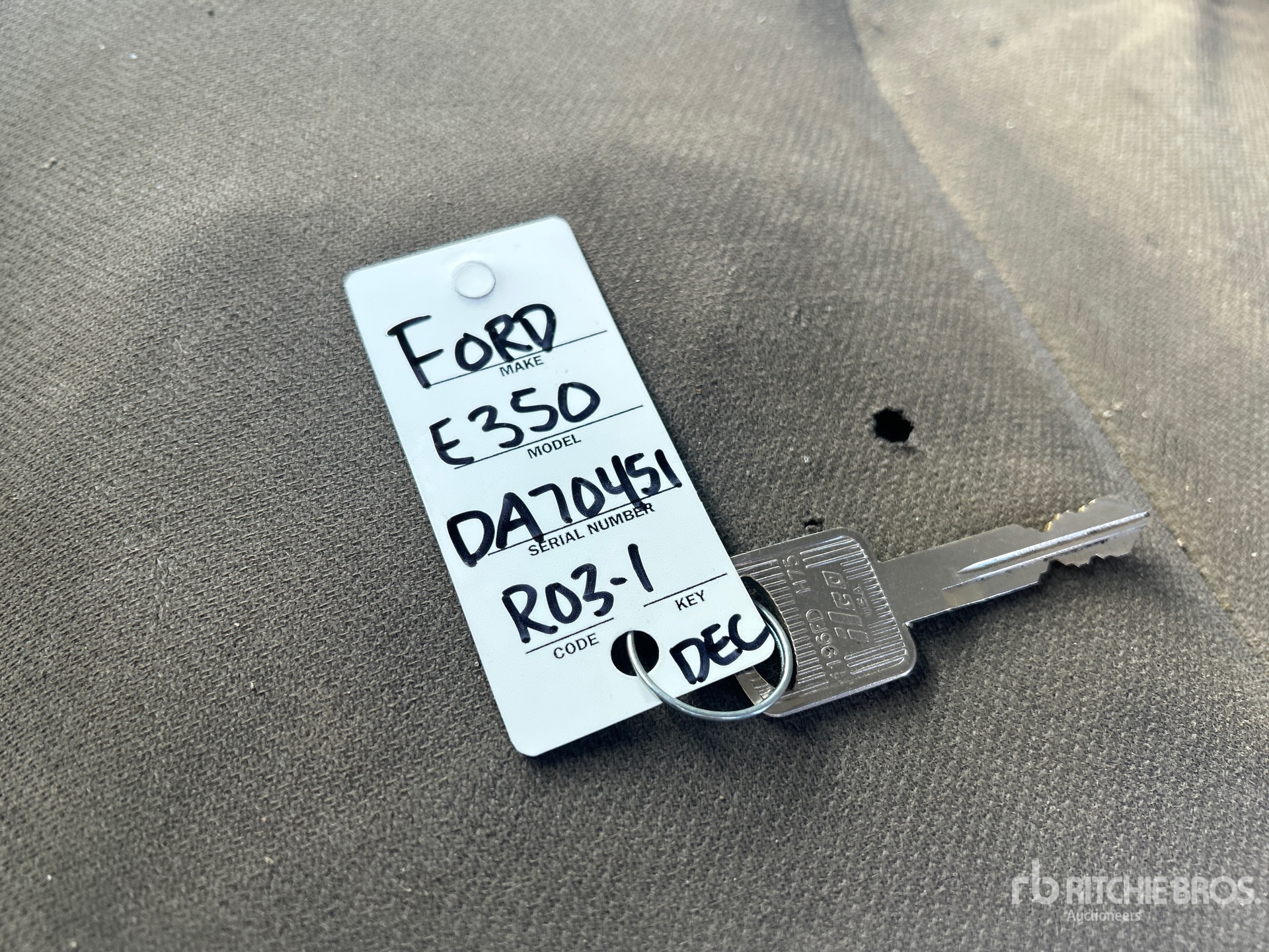 2006 Ford E-350