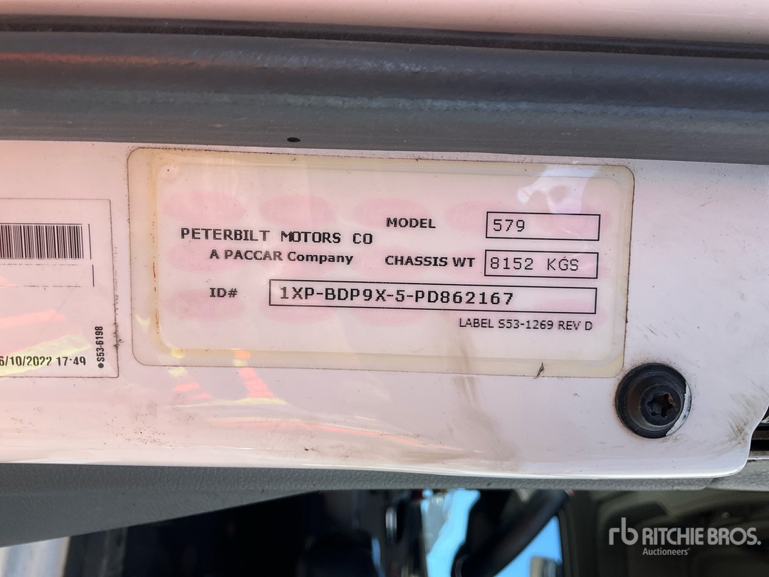2023 Peterbilt 579