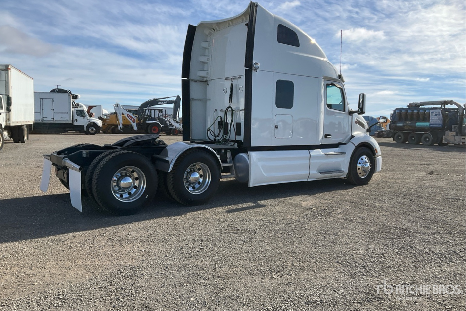 2023 Peterbilt 579
