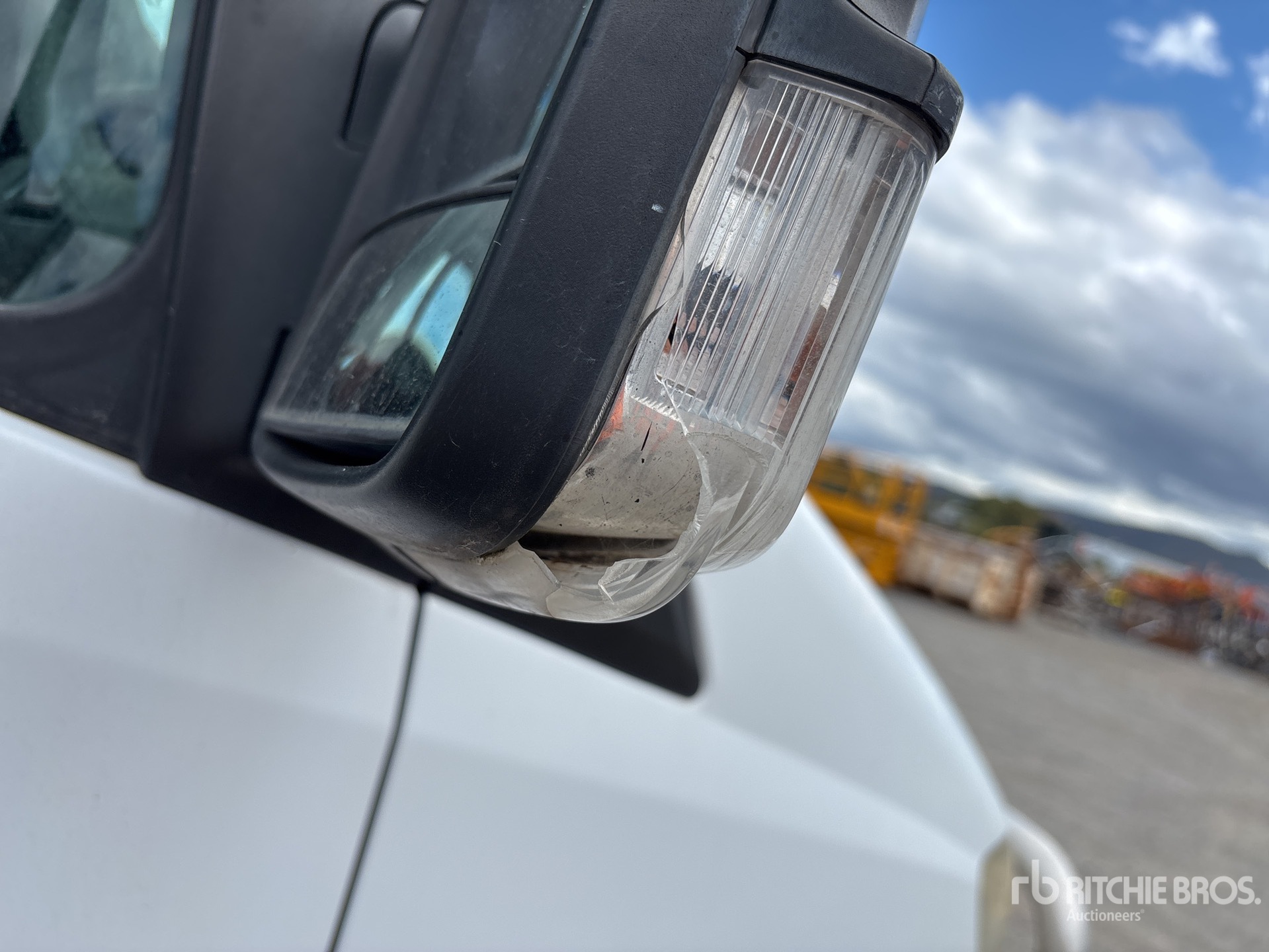 2011 Mercedes-Benz SPRINTER