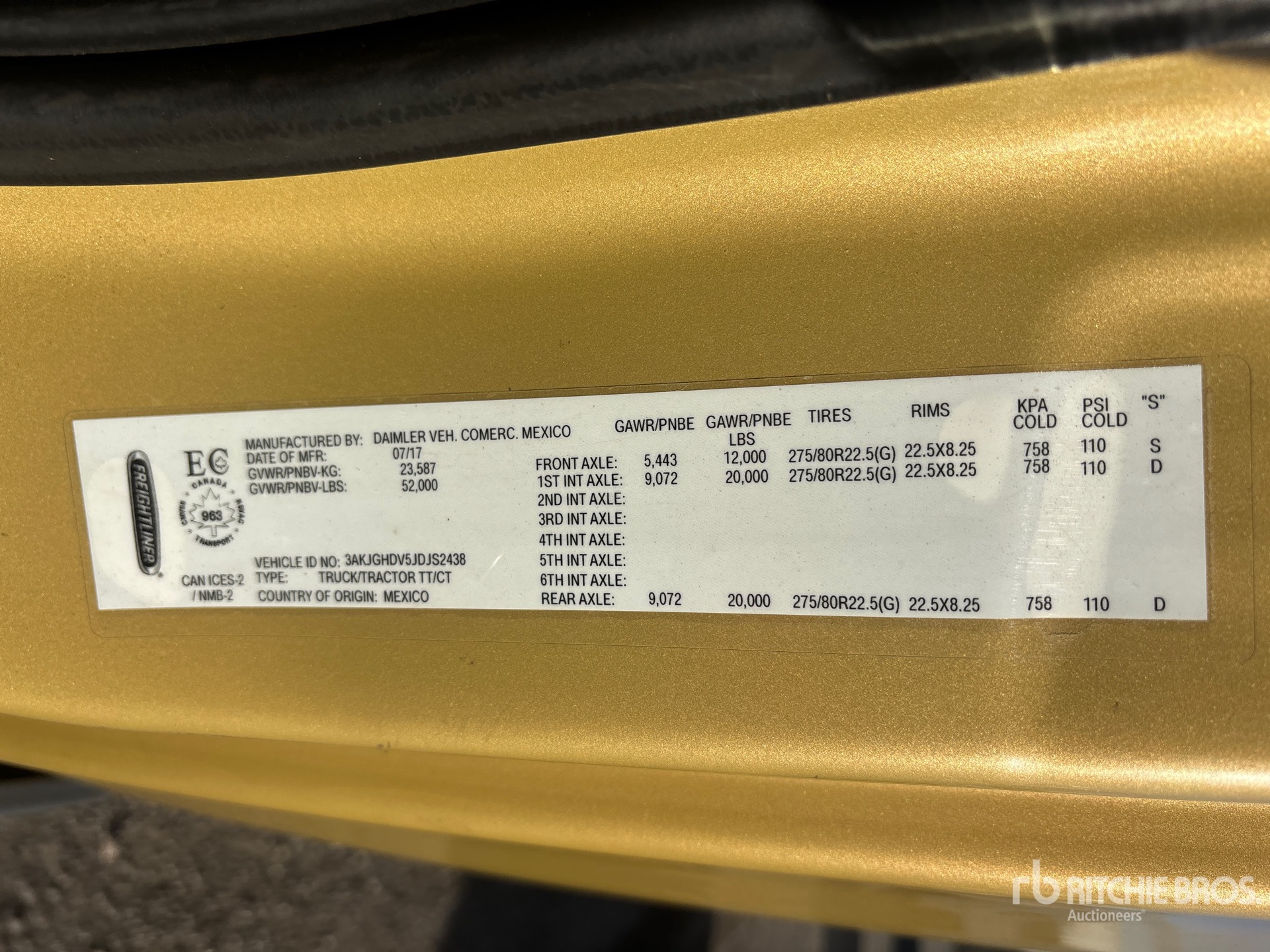 2018 Freightliner CASCADIA 113