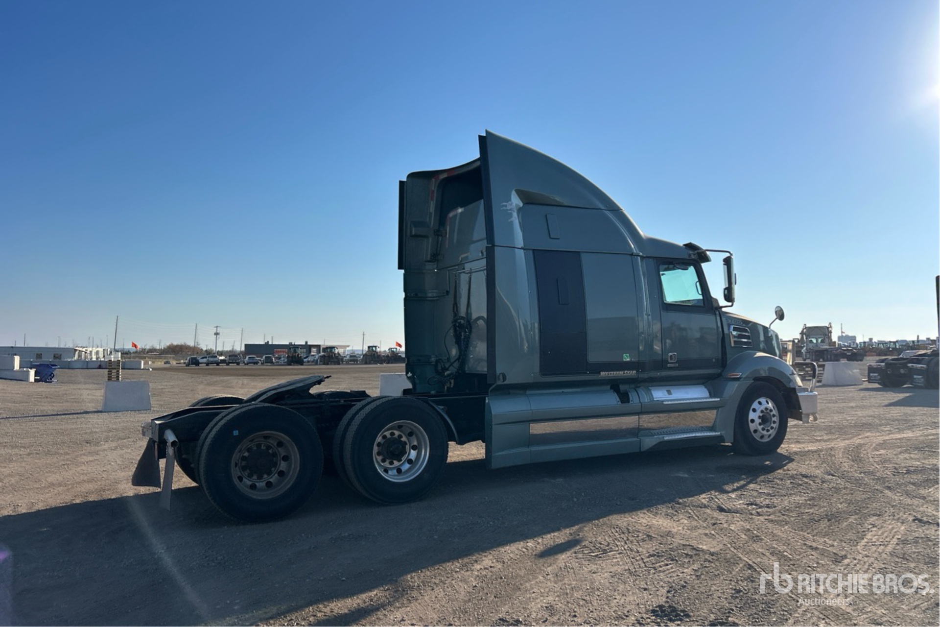 2017 Western Star 5700