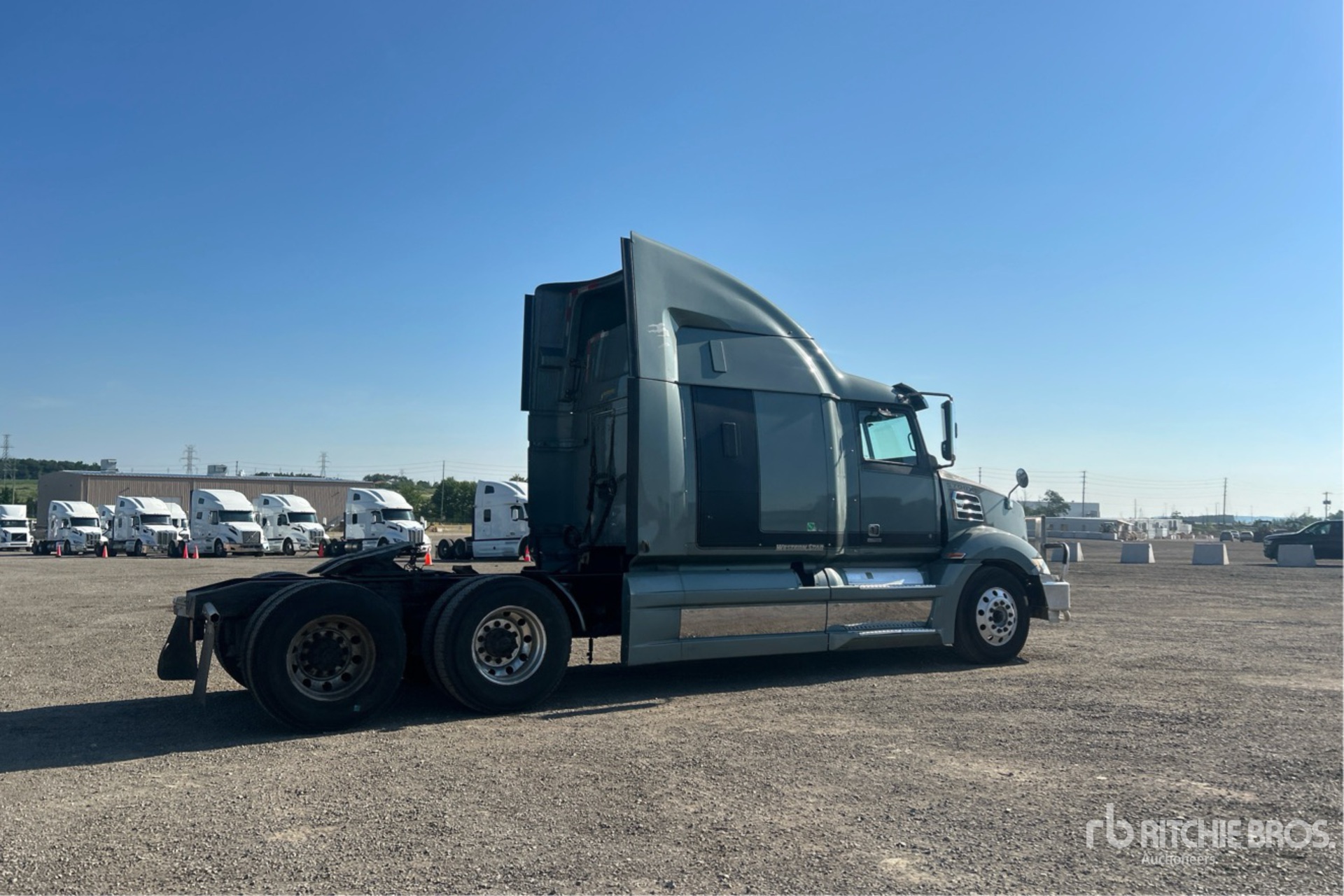 2017 Western Star 5700