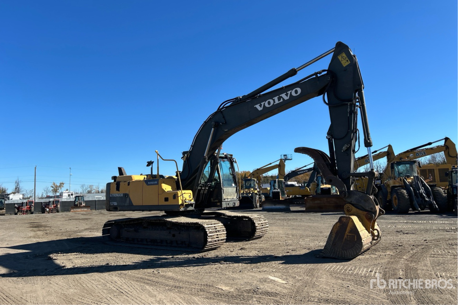 2013 Volvo EC220DL