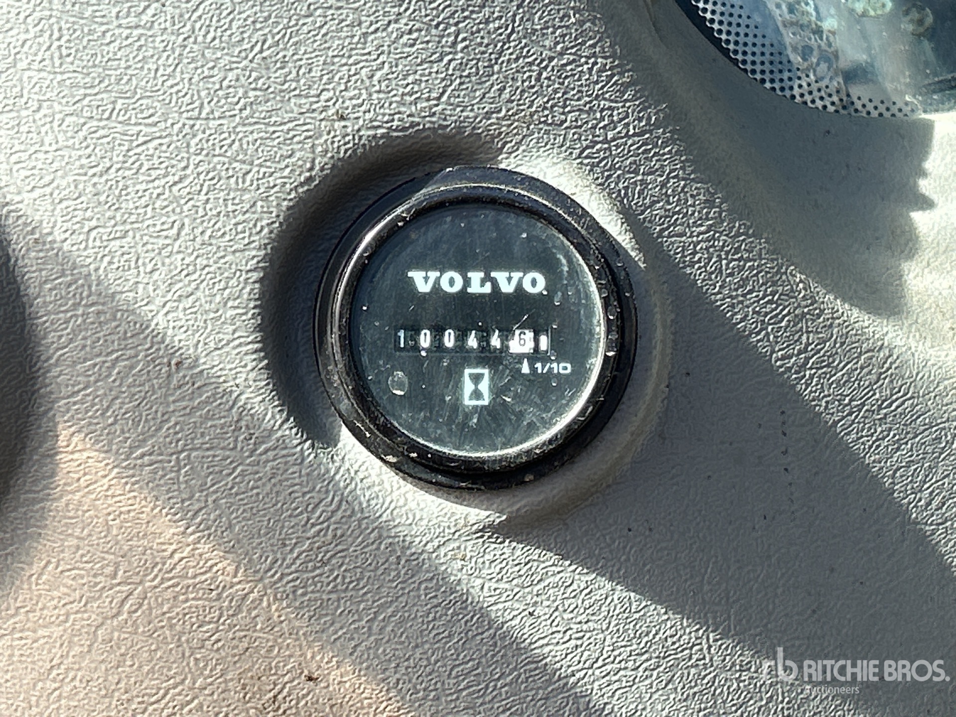 2013 Volvo EC220DL
