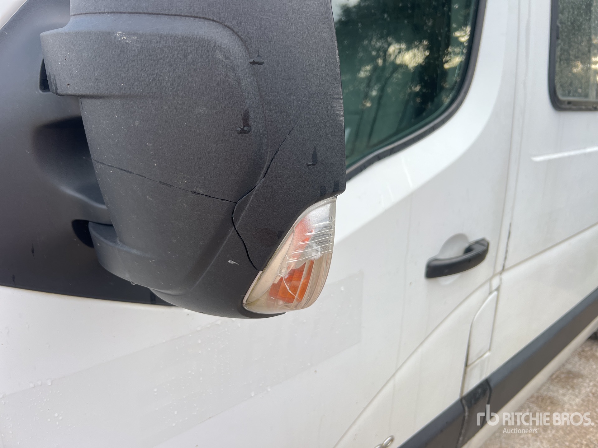 2010 Renault MASTER DCI100