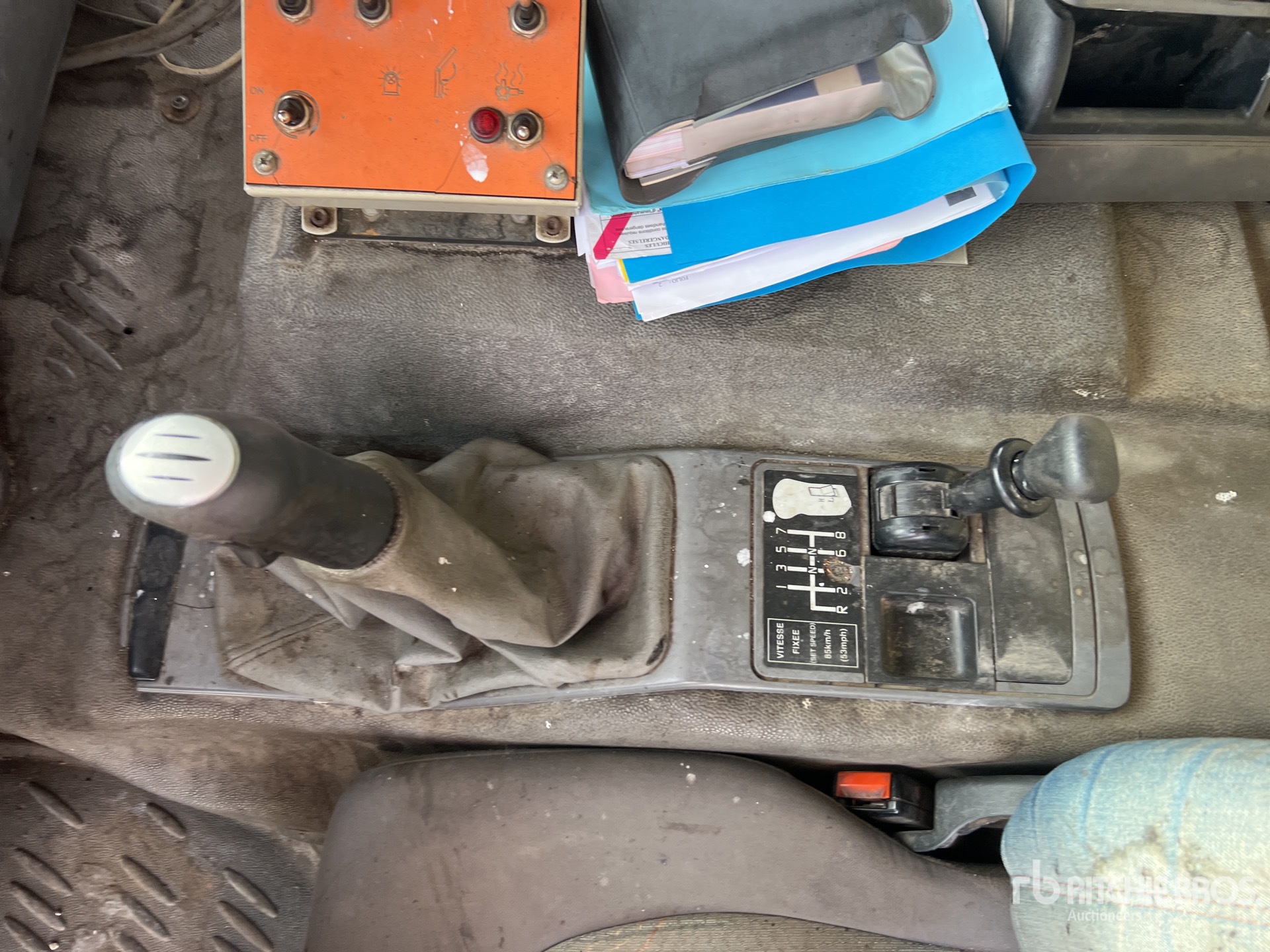 2004 Renault PREMIUM