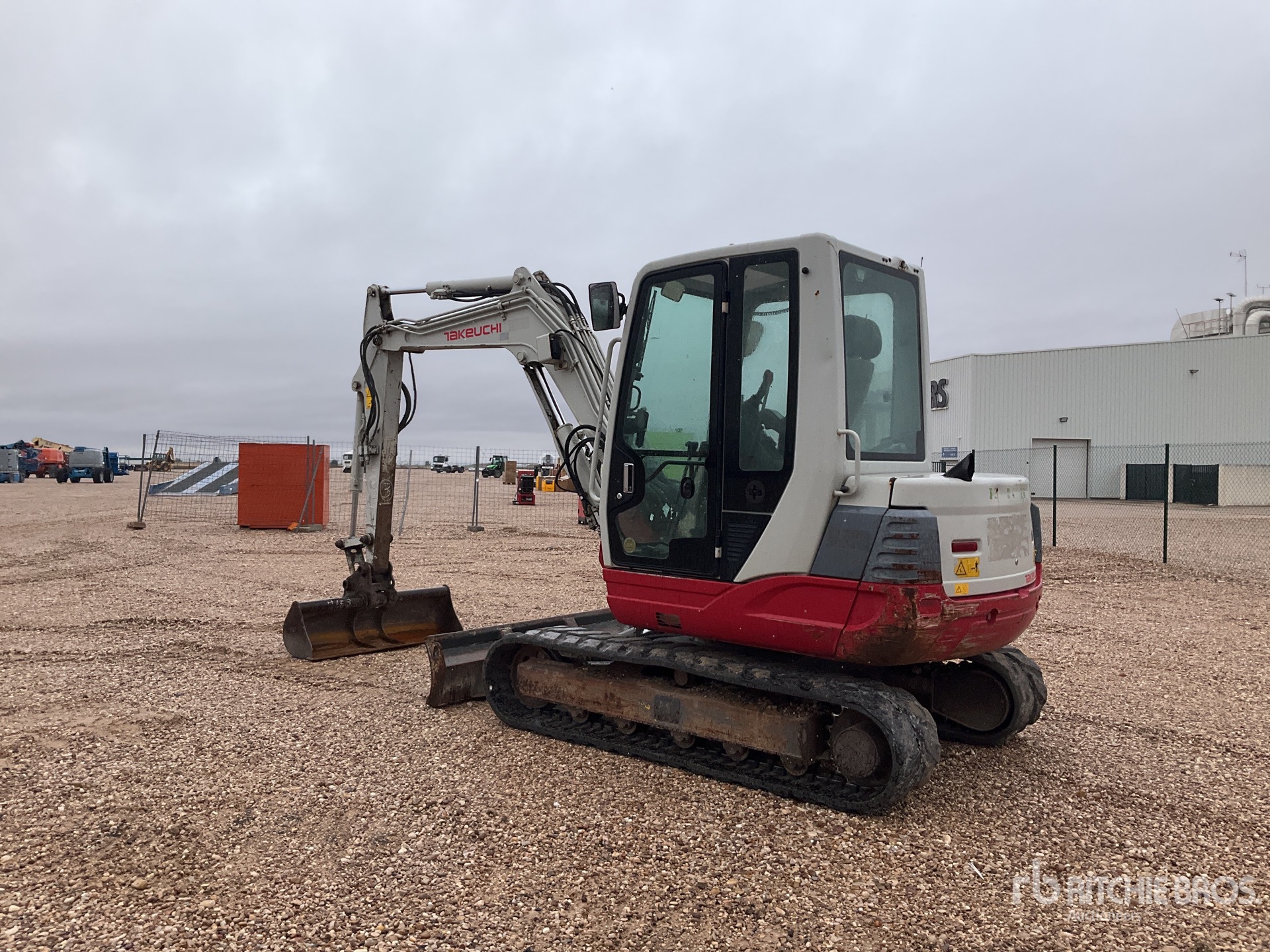 2018 Takeuchi TB250