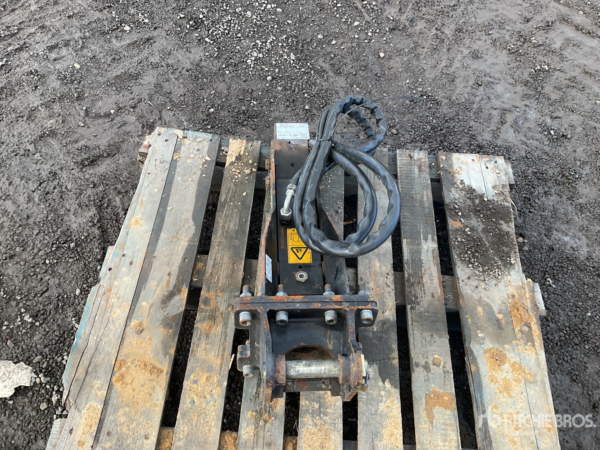 2023 JCB HMO12T
