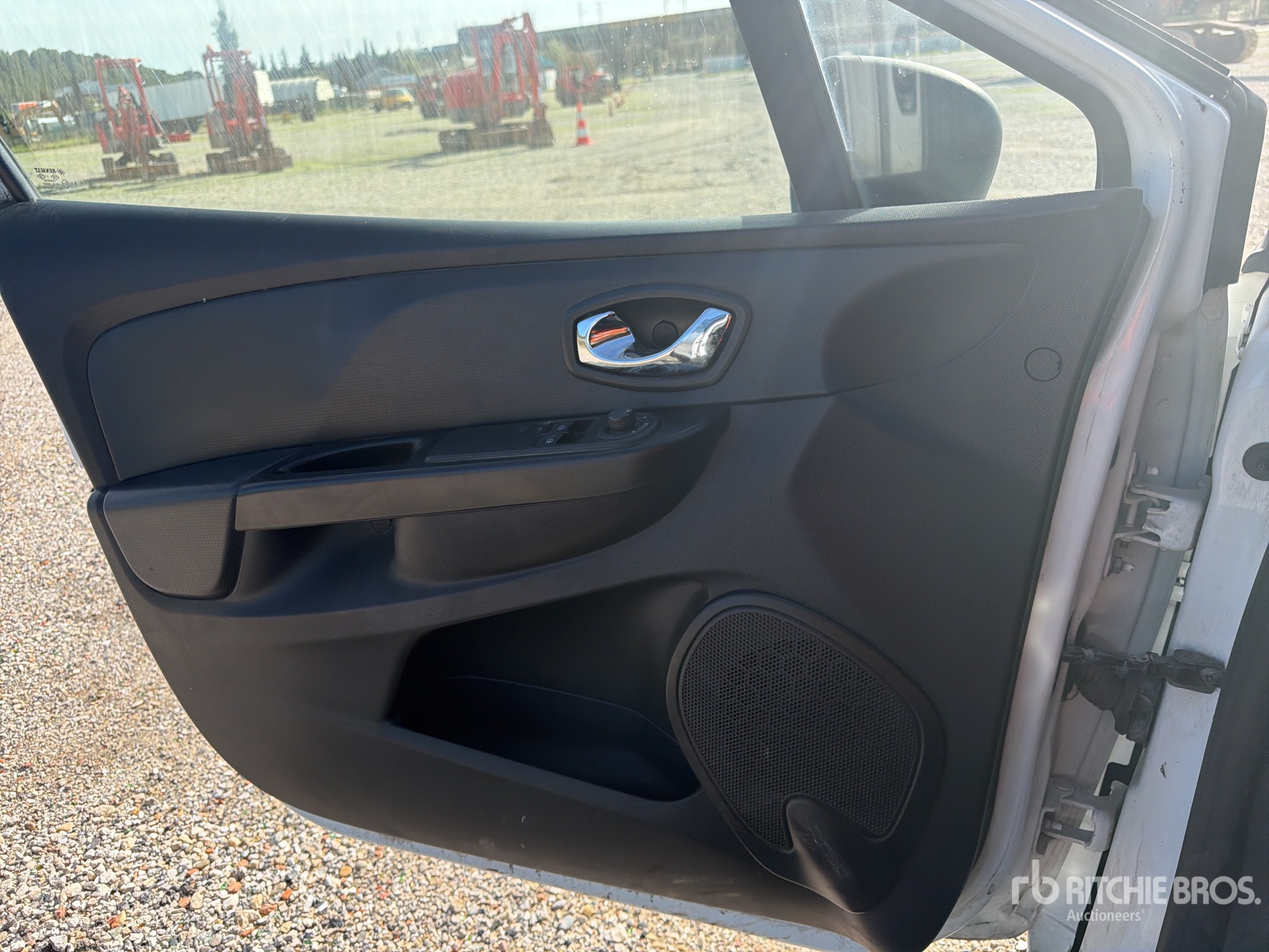 2013 Renault CLIO 4