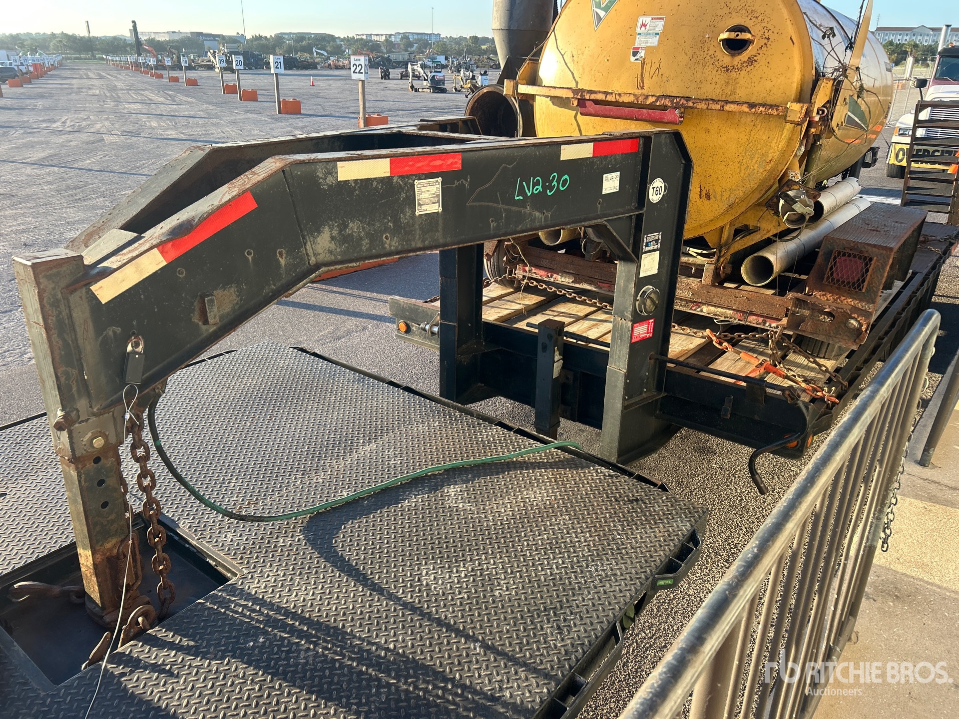 2007 Butler 28 FT T/A