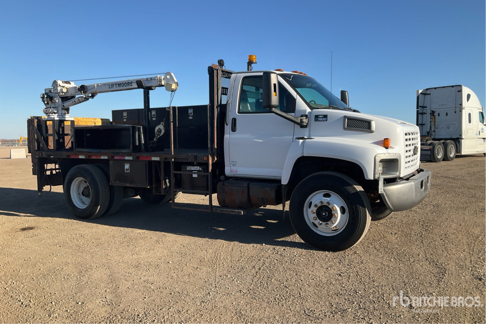 2005 Chevrolet C7500