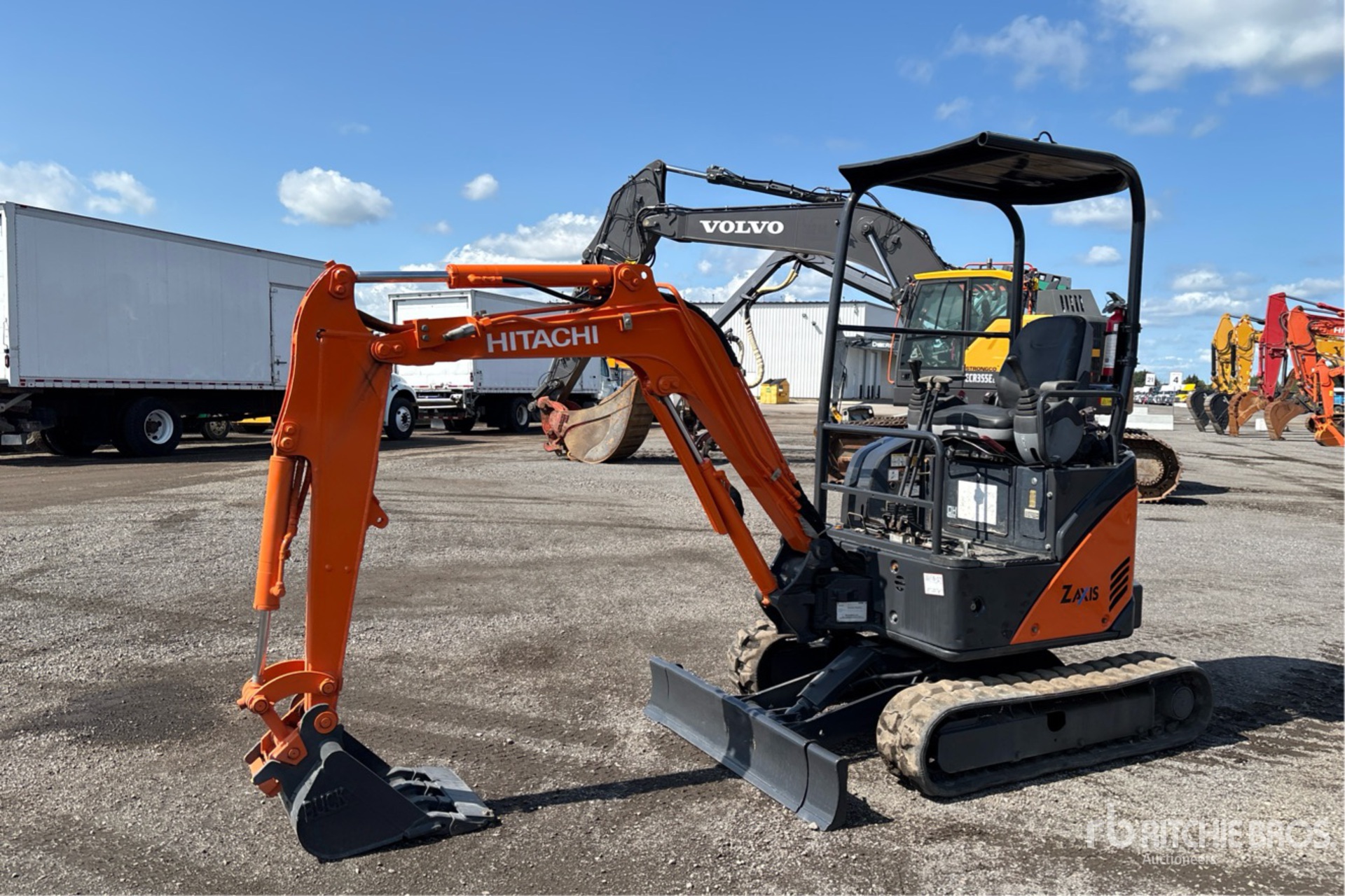 2012 Hitachi ZX17U-2