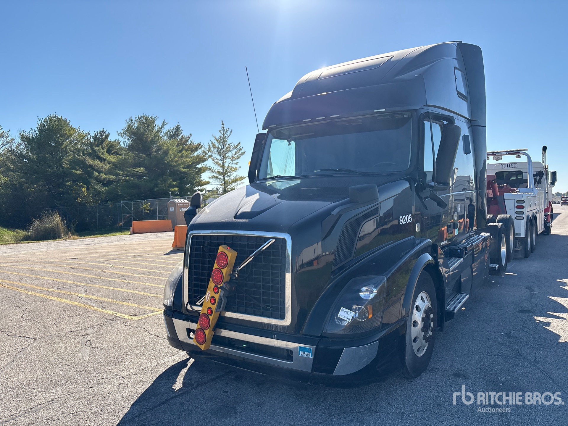 2018 Volvo VNL670