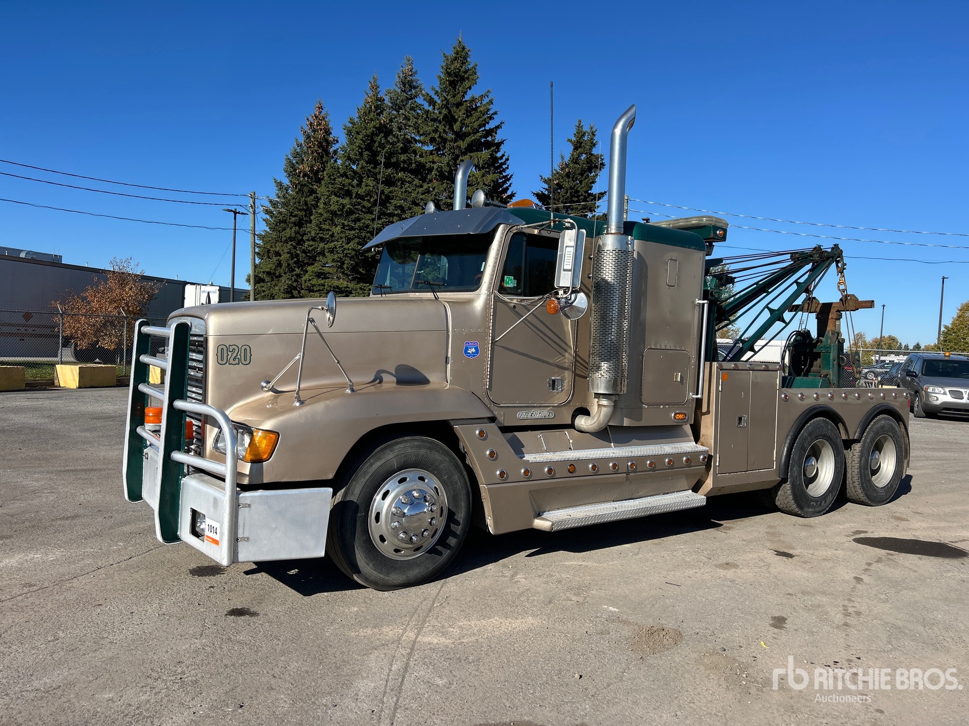 1996 Freightliner FLD120