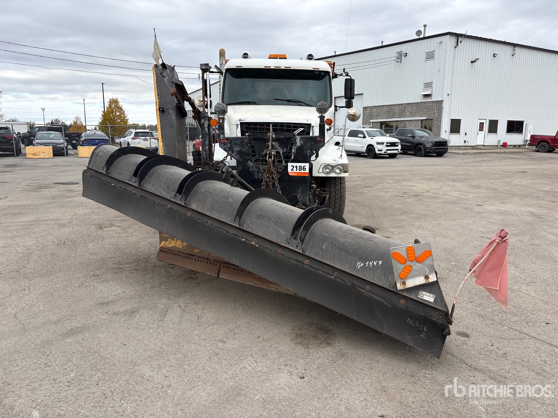 2005 Volvo VHD