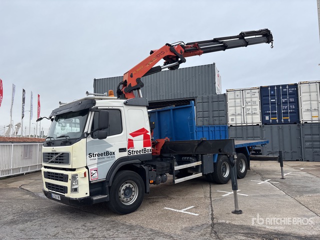 2007 Volvo FM 64 B3 400 TR Flatbed Truck with Crane