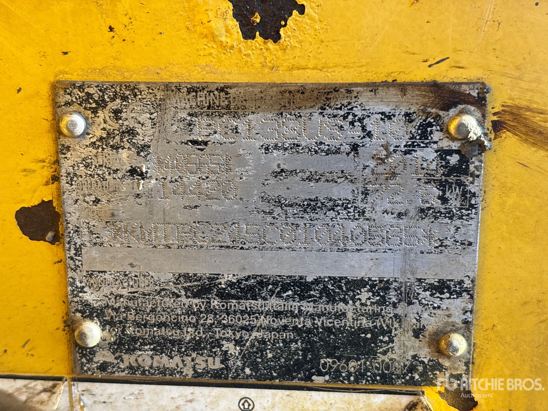 2014 Komatsu PC138US