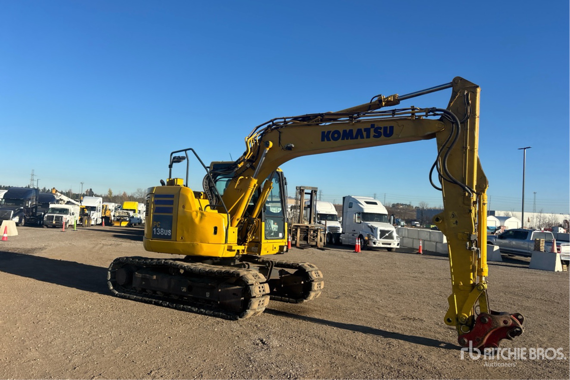 2014 Komatsu PC138US