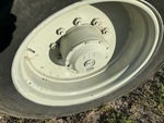 Drivetrain with Right Rear Final Drive