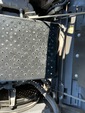 Moteur with Engine - Left Side