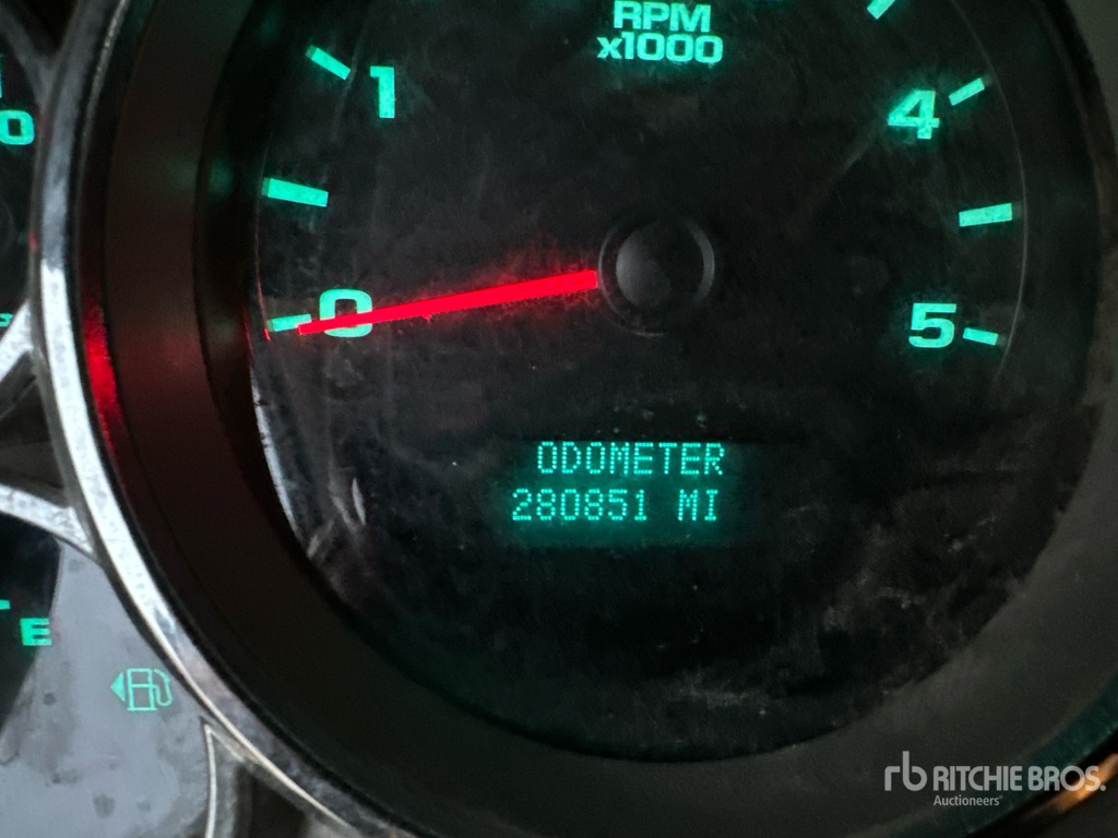 General Appearance with Hour Meter / Odometer