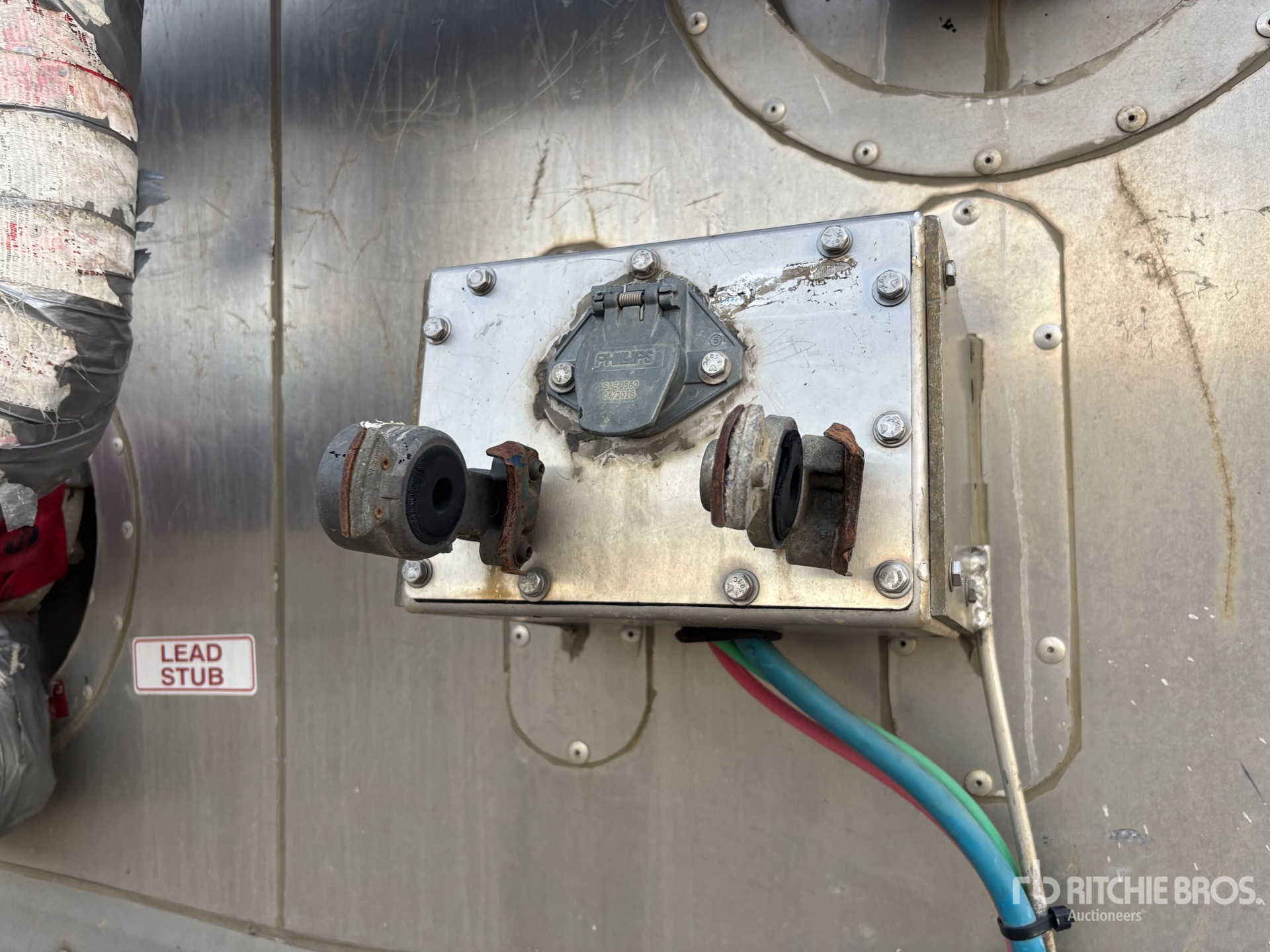 2013 Tremcar 32700 L Super B-Train Lead