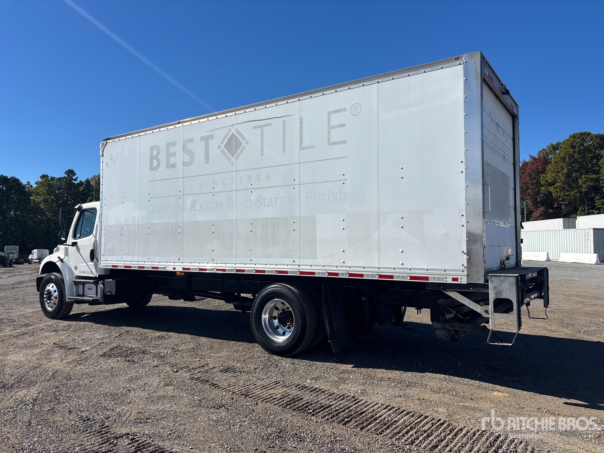 2019 Freightliner M2 106