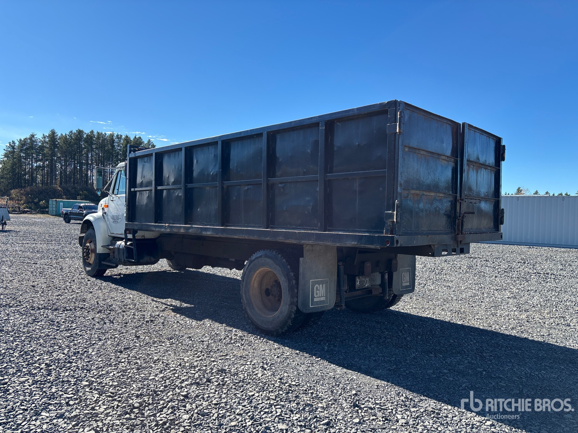 2000 International 4700