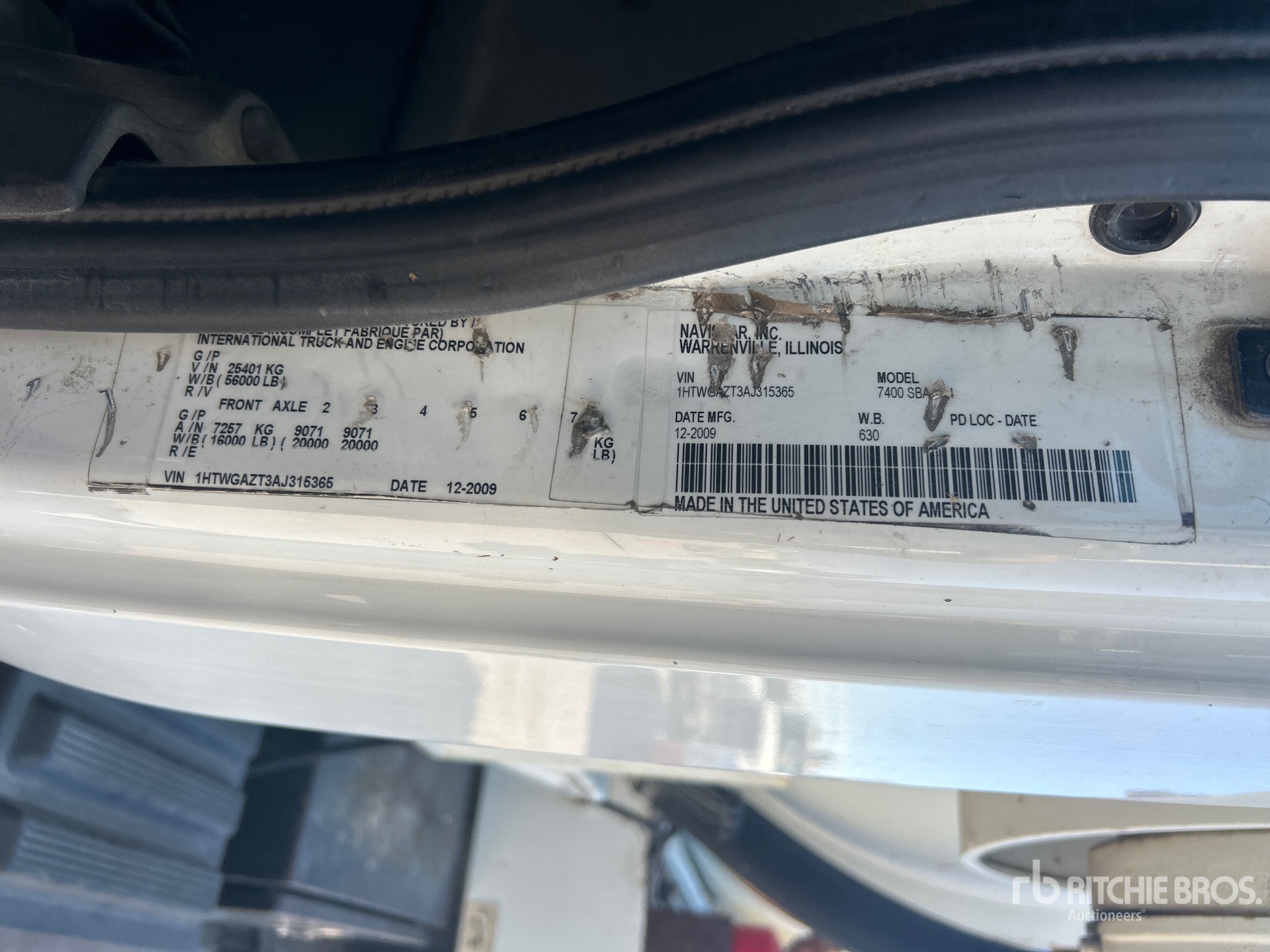 2011 International (INOPERABLE)