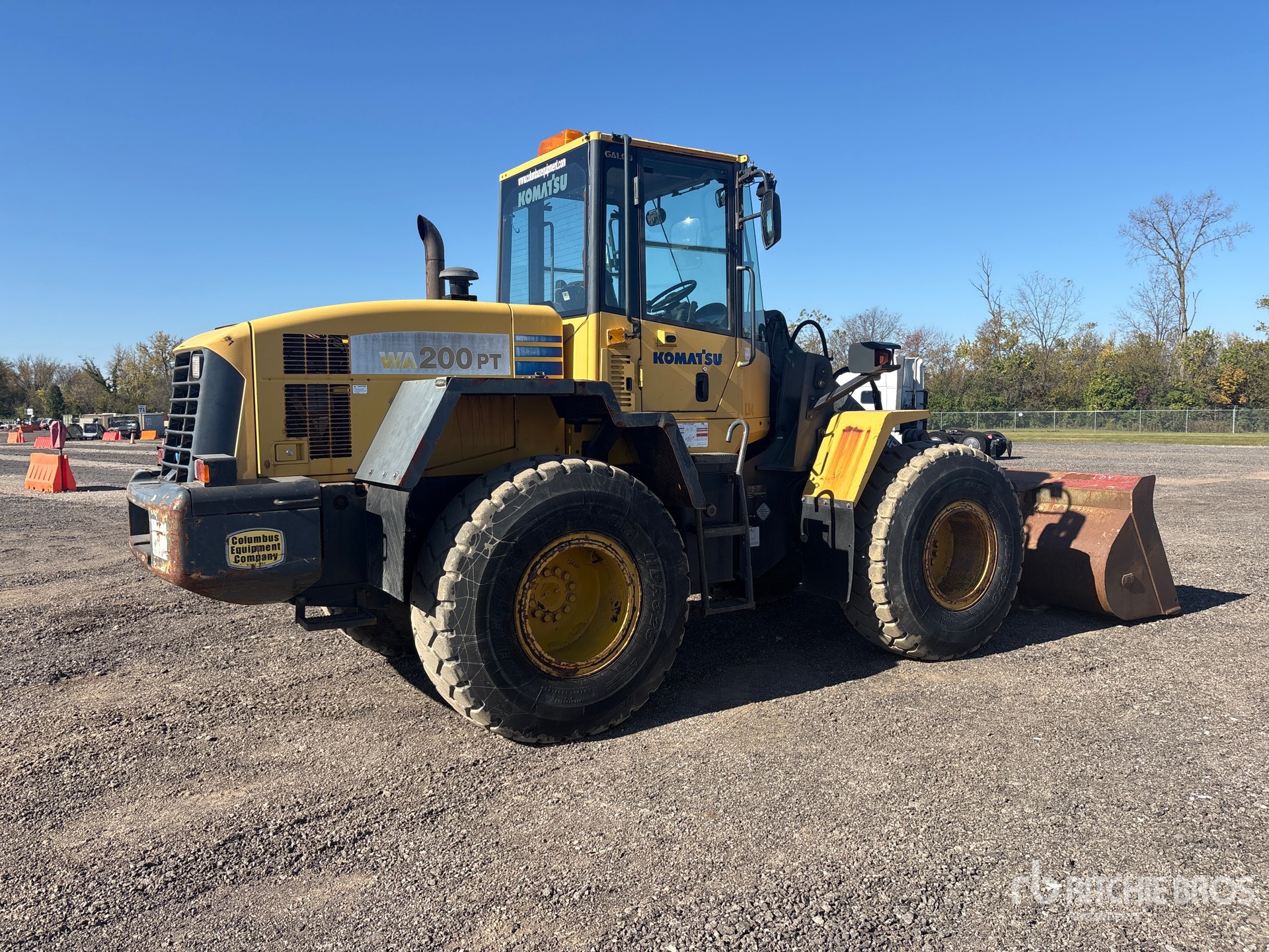 2005 Komatsu WA200PT-5